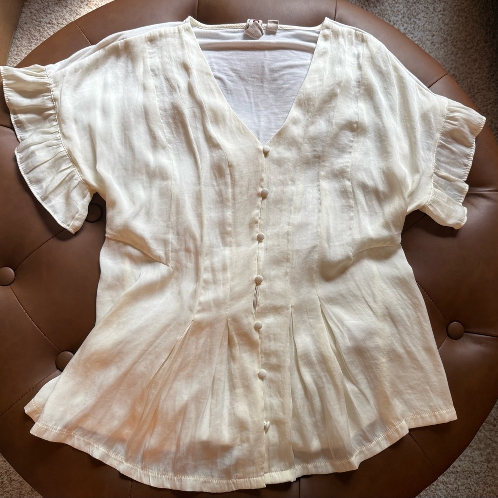 Anthropologie Dolan Ivory Button Flowy Blouse Size XS